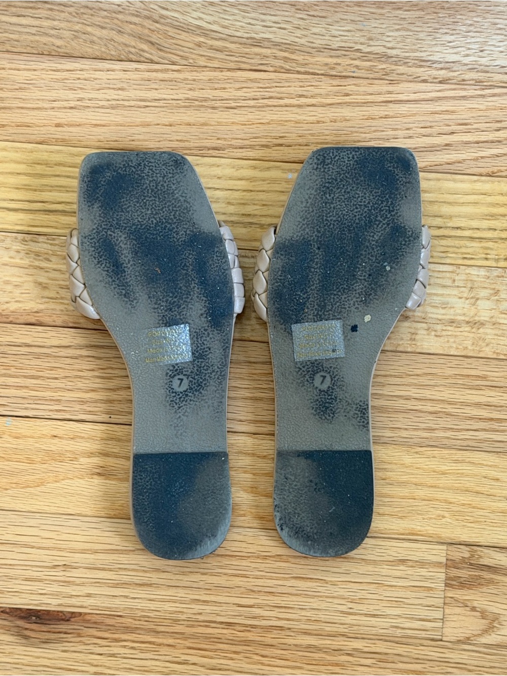Journee Collection Sandals - Picture 2 of 6